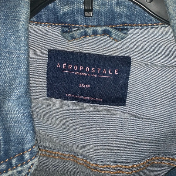 Jean jacket - Picture 2 of 3